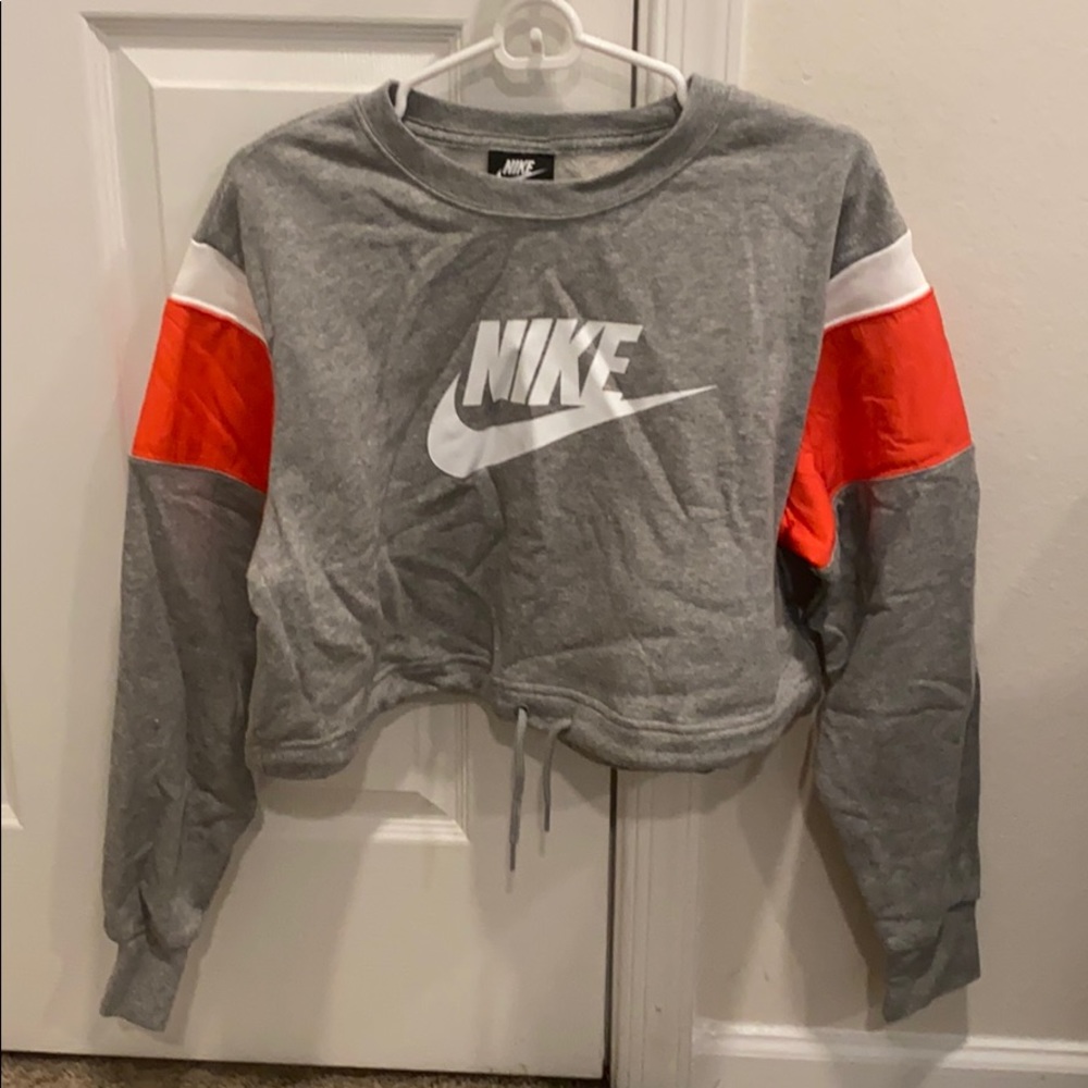 Nike Cropped Sweatshirt